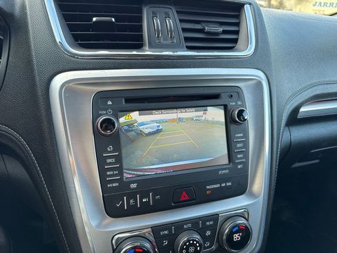 Used 2016 GMC Acadia SLT AWD/4WD image 26