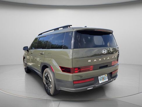 Used 2024 Hyundai Santa Fe SEL FWD image 7