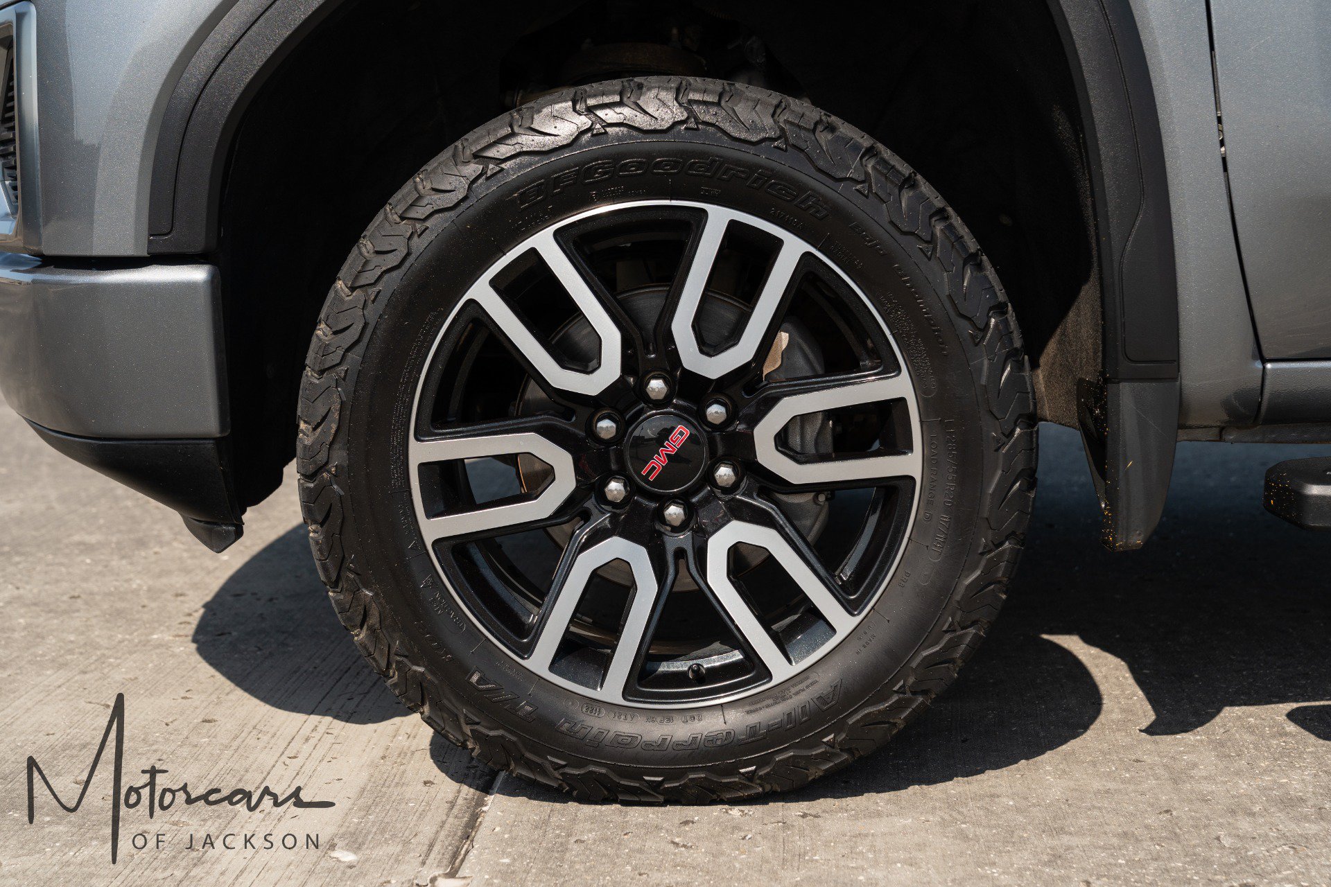 Used 2019 GMC Sierra 1500 AT4 w/ AT4 Premium Package AWD/4WD image 32