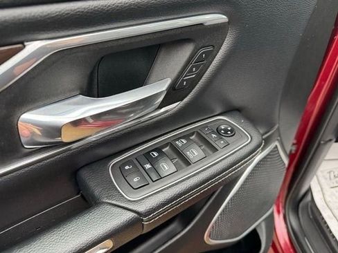 Used 2021 RAM 1500 Laramie image 12