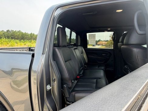 Used 2023 Nissan Titan PRO-4X w/ Pro-4x Convenience Package AWD/4WD image 45