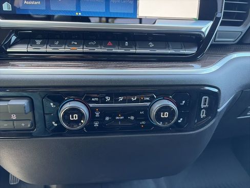 New 2026 Chevrolet Silverado 2500 LT w/ All Star Edition AWD/4WD image 21