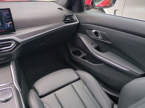 Used 2024 BMW 330i Sedan image 17