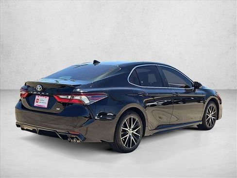 Certified 2023 Toyota Camry SE FWD image 5