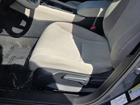 Used 2023 Honda Accord LX image 10