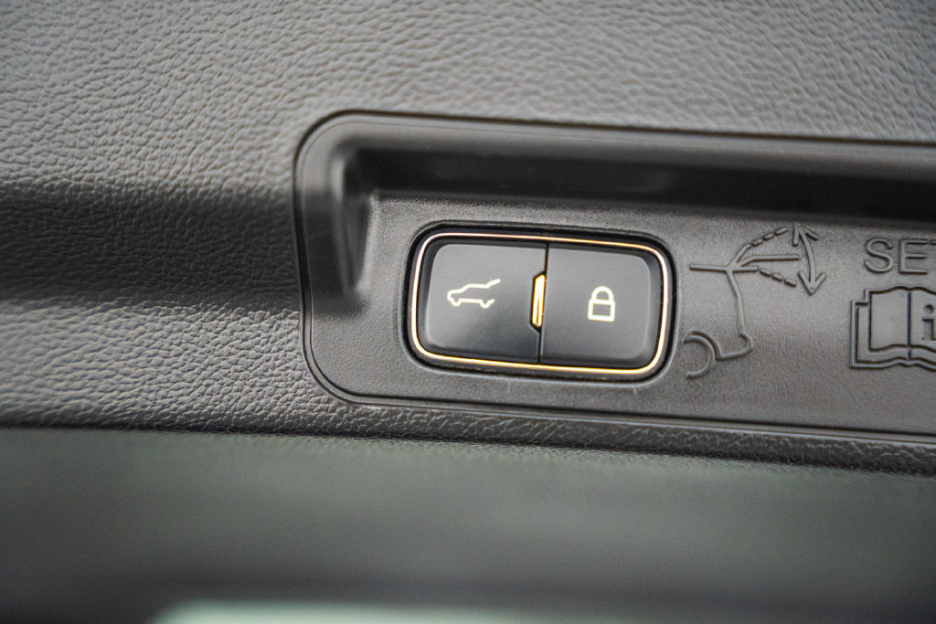 Used 2023 Ford Explorer Timberline AWD/4WD image 14