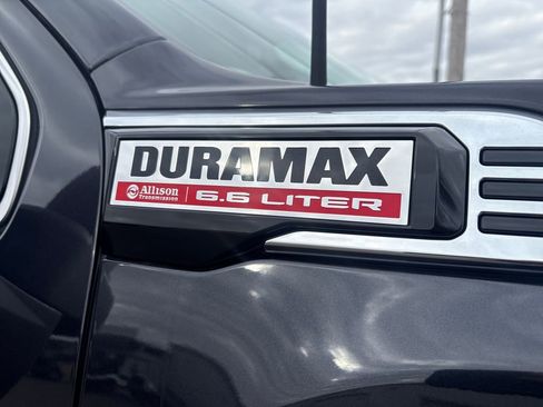 New 2025 GMC Sierra 2500 Denali w/ Denali Reserve Package image 11