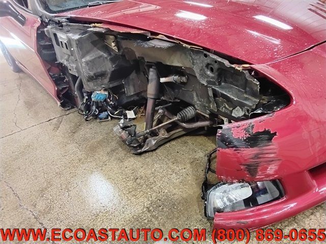 Used 2005 Chevrolet Corvette Coupe w/ Preferred Equipment Group RWD image 15