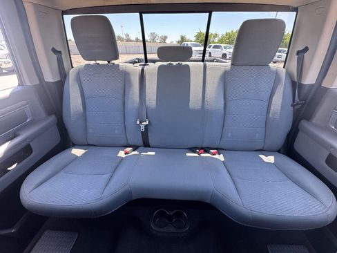 Used 2017 RAM 1500 Classic SLT AWD/4WD image 33