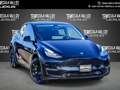 Used 2023 Tesla Model Y Long Range image 1