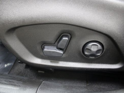 Used 2019 Jeep Renegade Trailhawk image 15