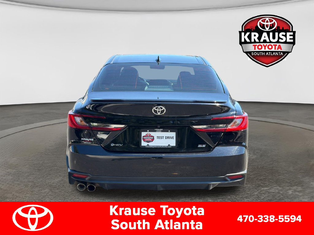 Used 2025 Toyota Camry SE w/ Convenience Package FWD image 7