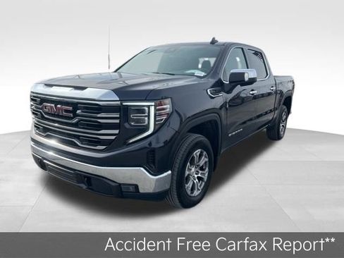 Used 2025 GMC Sierra 1500 SLT image 3