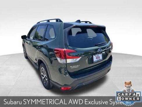 Certified 2024 Subaru Forester Premium AWD/4WD image 6