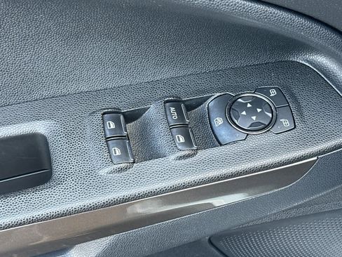 Used 2020 Ford EcoSport SES w/ SES Black Appearance Package image 11