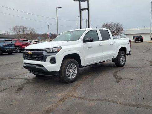 New 2026 Chevrolet Colorado LT image 4