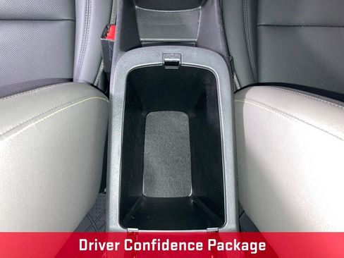 Used 2025 Chevrolet Trax ACTIV w/ Driver Confidence Package FWD image 12