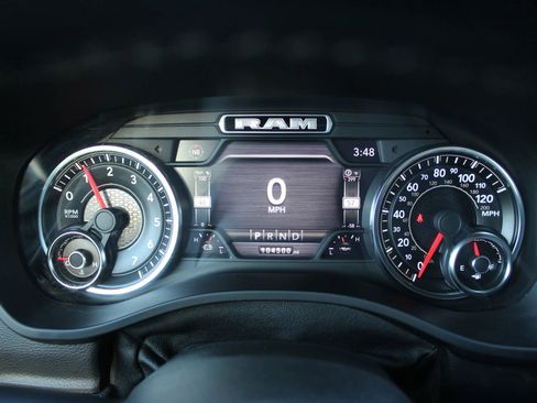 Used 2019 RAM 1500 Big Horn image 14