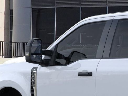 New 2026 Ford F250 XL w/ XL Chrome Package AWD/4WD image 20
