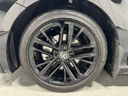 Used 2025 Toyota Camry SE image 63