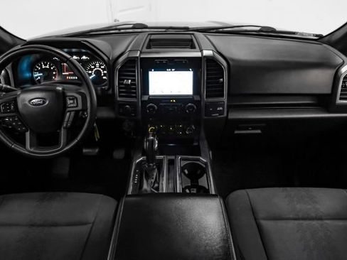 Used 2018 Ford F150 XLT w/ Equipment Group 302A Luxury AWD/4WD image 15