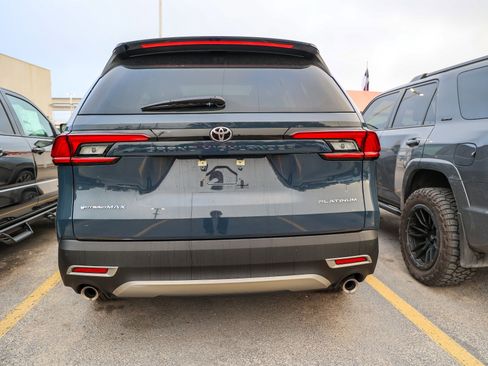 Certified 2026 Toyota Grand Highlander Hybrid MAX Platinum image 9