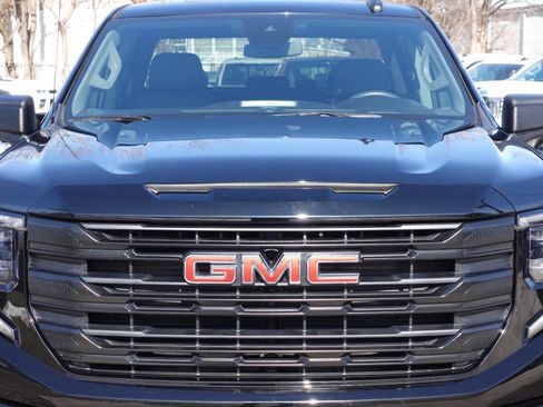 Used 2023 GMC Sierra 1500 Pro w/ Graphite Edition image 5