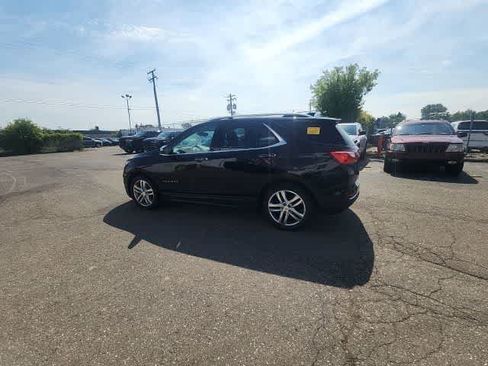 Used 2019 Chevrolet Equinox Premier FWD image 19