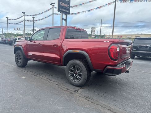 New 2025 GMC Canyon Elevation w/ Convenience Package image 6