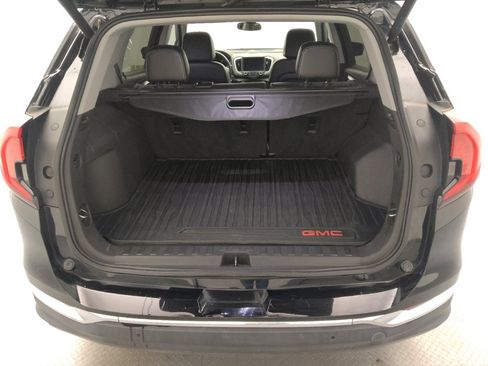 Used 2022 GMC Terrain SLT w/ Infotainment Package II FWD image 29