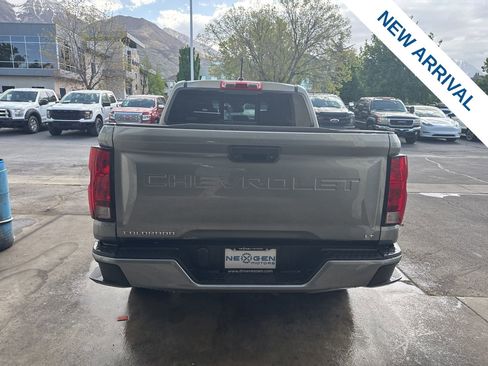 Used 2023 Chevrolet Colorado LT w/ LT Convenience Package image 6
