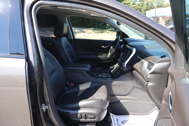Used 2019 GMC Acadia SLT w/ Black Edition AWD/4WD image 26