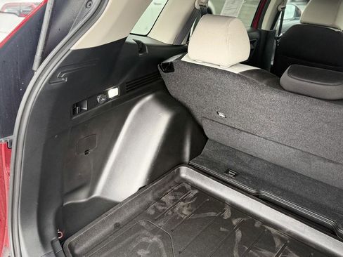 Certified 2025 Honda CR-V EX image 29