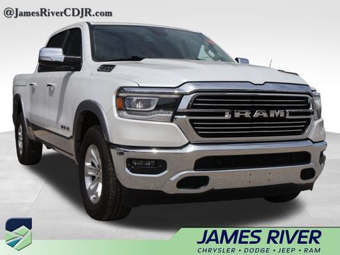 Used 2020 RAM 1500 Laramie AWD/4WD image 6
