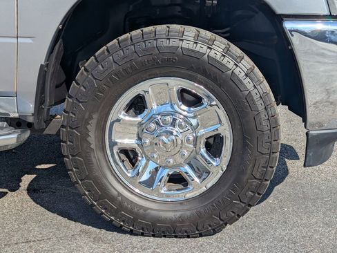 Used 2022 RAM 2500 Big Horn image 12