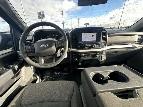 Used 2023 Ford F150 XLT image 13