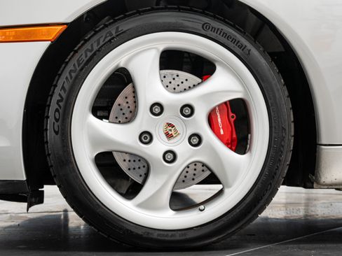 Used 2000 Porsche Boxster S RWD image 10