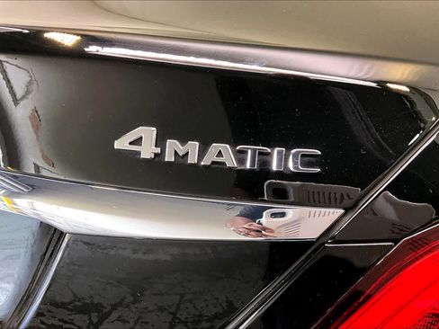 Used 2021 Mercedes-Benz C 300 4MATIC Sedan image 10