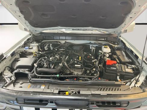 Used 2024 Ford Bronco Outer Banks AWD/4WD image 30