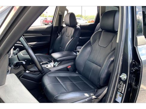 Used 2022 Kia Telluride EX w/ EX Premium Package AWD/4WD image 23