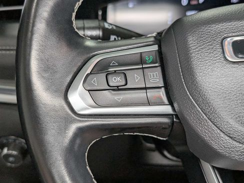 Used 2022 Jeep Compass High Altitude AWD/4WD image 37
