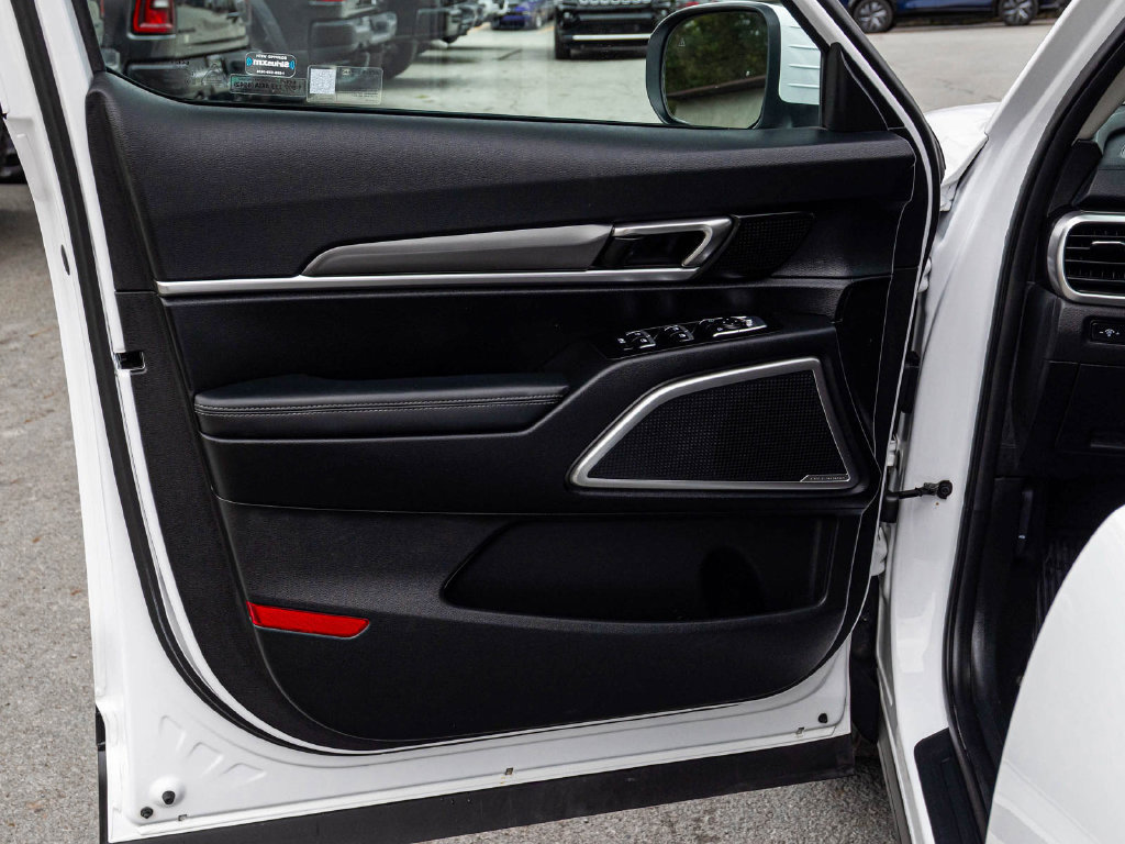 Used 2024 Kia Telluride S w/ S Sunroof Package AWD/4WD image 11