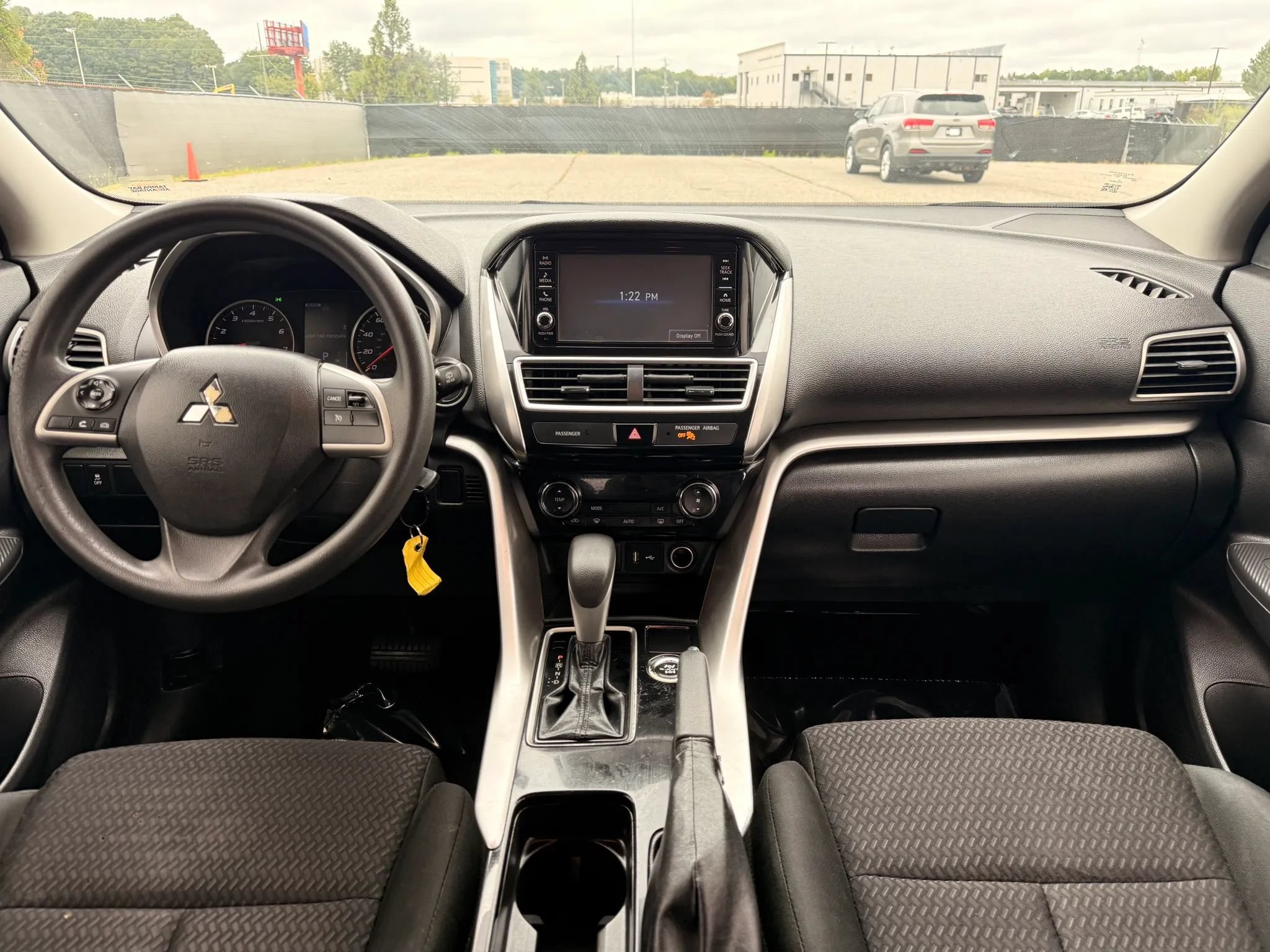 Used 2020 Mitsubishi Eclipse Cross ES AWD/4WD image 3