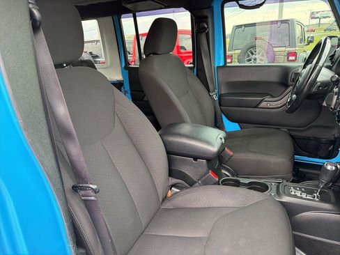 Used 2018 Jeep Wrangler Unlimited Sport S image 22