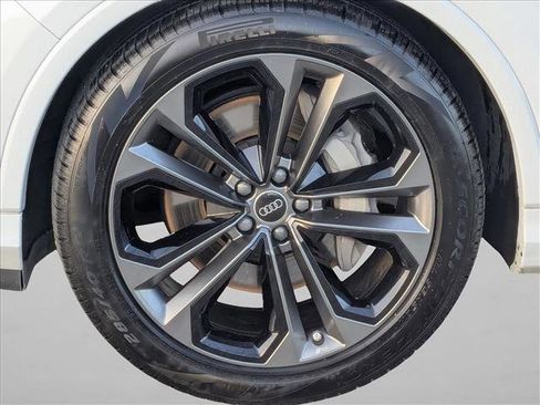 Used 2025 Audi Q7 3.0T Prestige AWD/4WD image 27