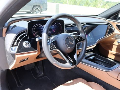 Used 2024 Mercedes-Benz E 450 4MATIC All-Terrain Wagon image 19