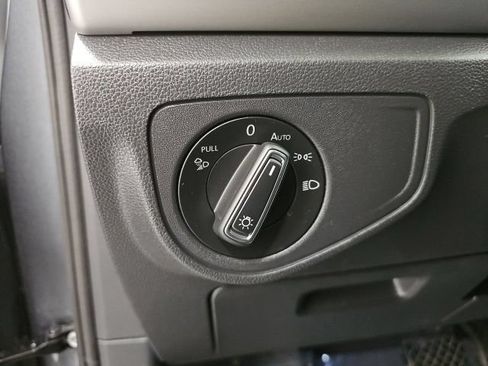 Used 2023 Volkswagen Atlas SE AWD/4WD image 17