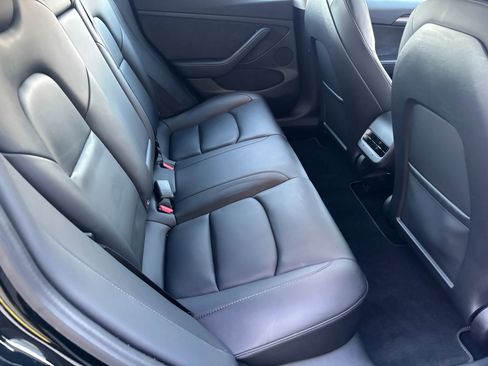Used 2022 Tesla Model 3 Long Range image 13