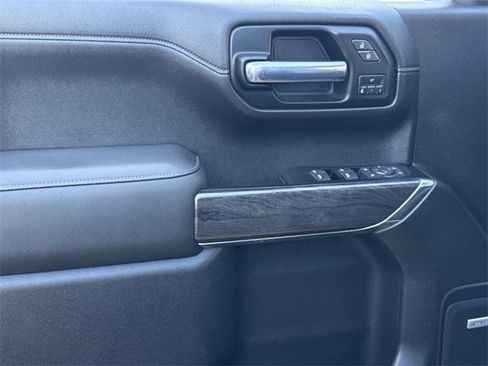 Used 2019 Chevrolet Silverado 1500 LTZ w/ LTZ Texas Edition image 30