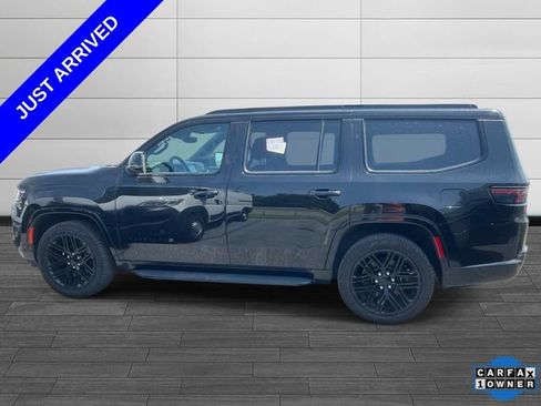 Used 2024 Jeep Wagoneer Series II AWD/4WD image 8